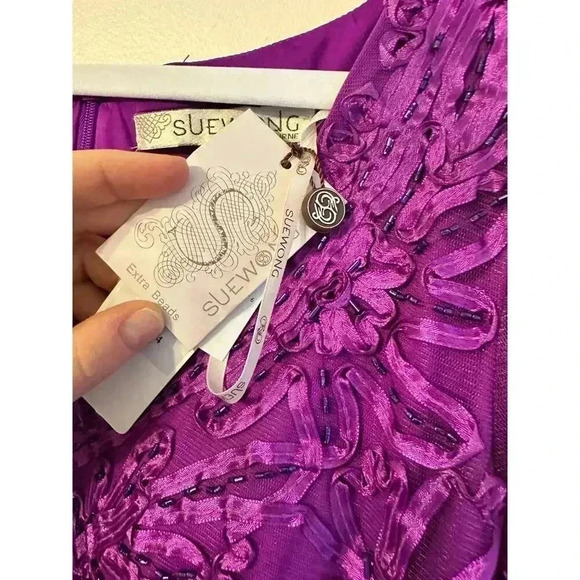 NWT Sue Wong Magneta Beaded Embroidered 3/4 Length Sleeve V-Neck Sheath Dress 4 - Picture 9 of 12